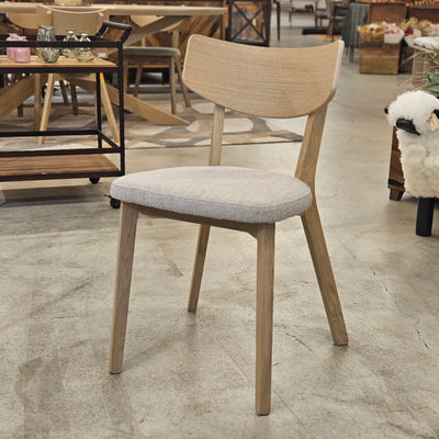 Scando Esszimmer Stuhl - Bouclé