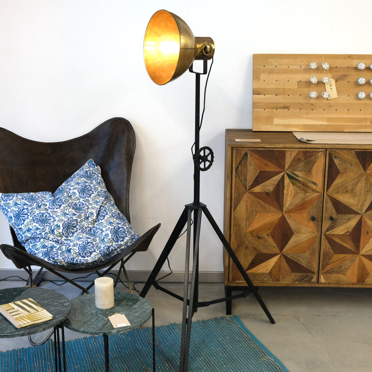 vintage-industrie-stehlampe