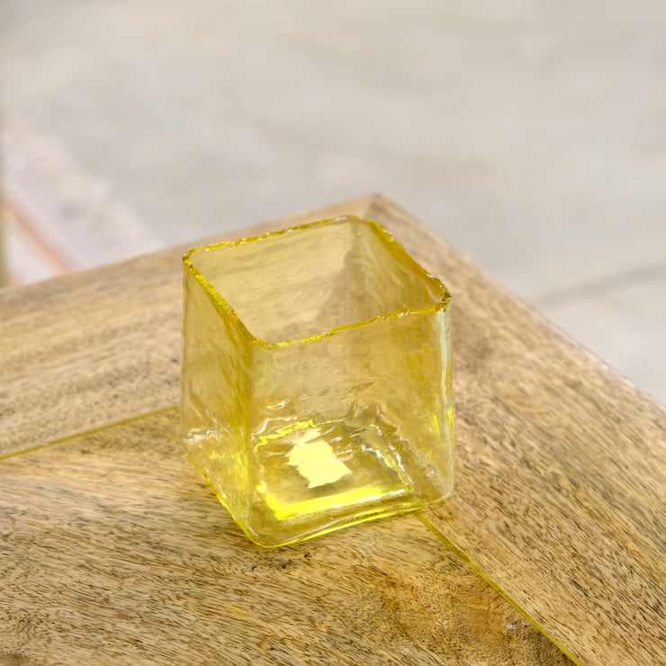 glass-vase-1-gelb-small